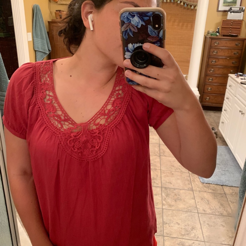 Red linen top